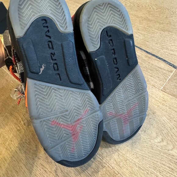 Air Jordan 5 Retro Plaid limited Sneakers Multicolor Black/Orange Size 4 - Picture 7 of 13